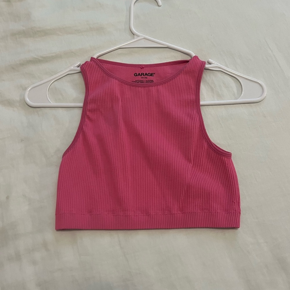 pink ribbed tank top